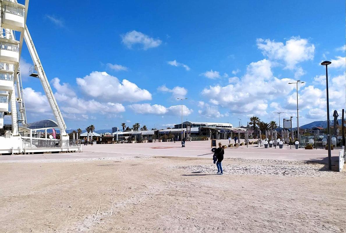 29 Marseille - Plage Prado-Borely.jpg
